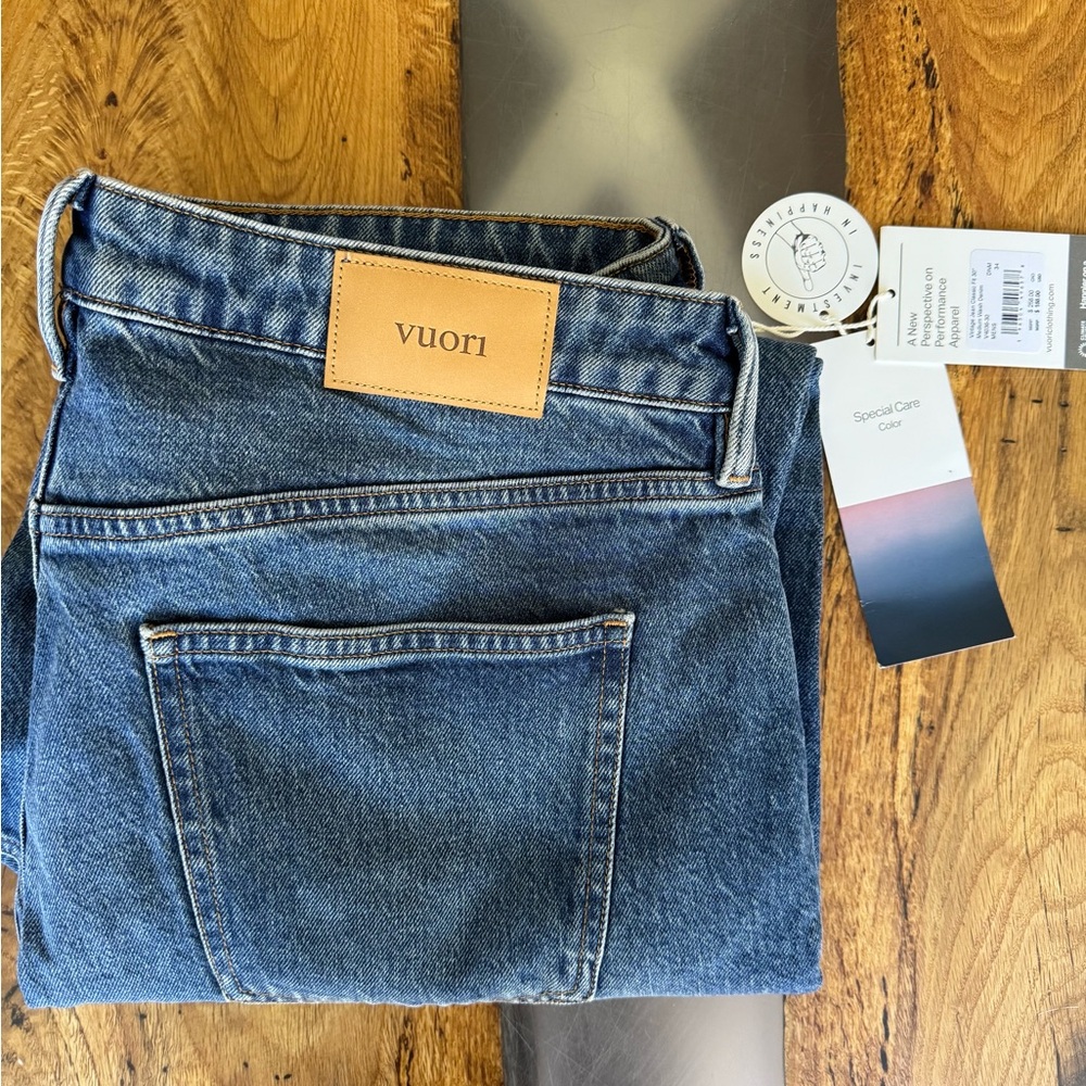 Vuori Men's Vintage Dark Blue Denim Jeans